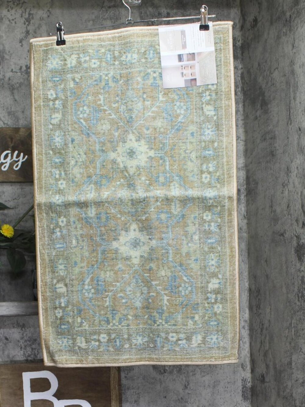 NWT Mohawk Accent Rug Skid Resistant Runner Blue Brown Multi 19.5 x 32